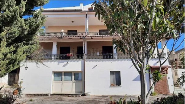 casa indipendente in vendita ad Augusta