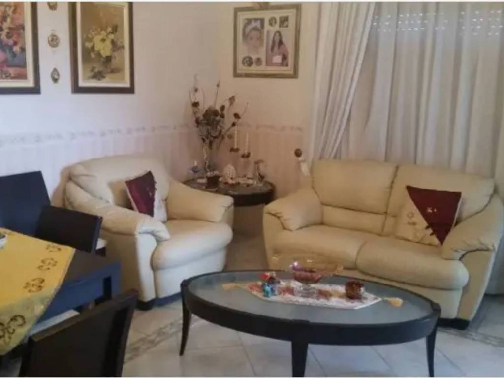 appartamento in vendita ad Augusta