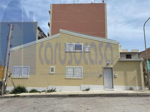 casa indipendente in vendita ad Augusta