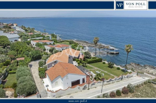 casa indipendente in vendita ad Augusta