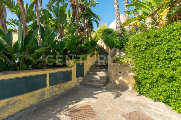 casa indipendente in vendita ad Augusta