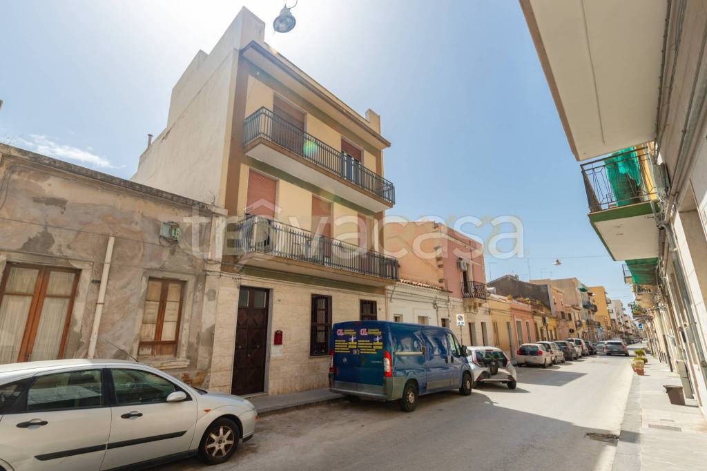 appartamento in vendita ad Augusta