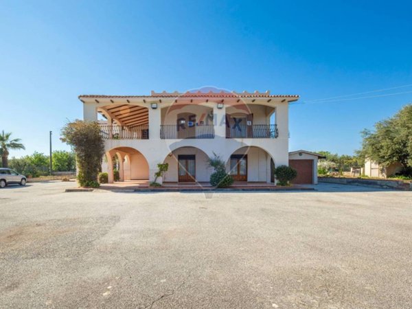 casa indipendente in vendita ad Augusta