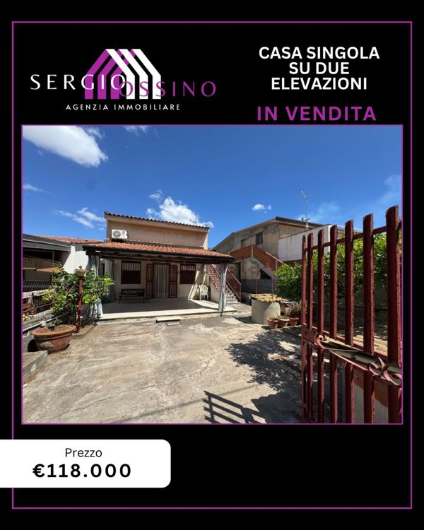 casa indipendente in vendita ad Augusta