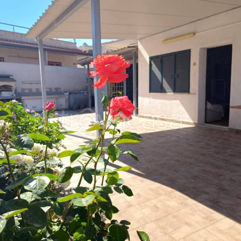 casa indipendente in vendita ad Augusta