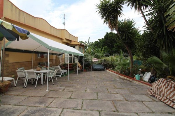 casa indipendente in vendita ad Augusta