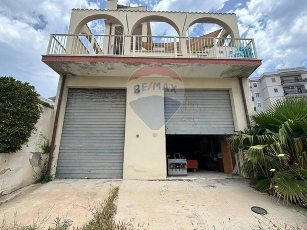 casa semindipendente in vendita ad Augusta