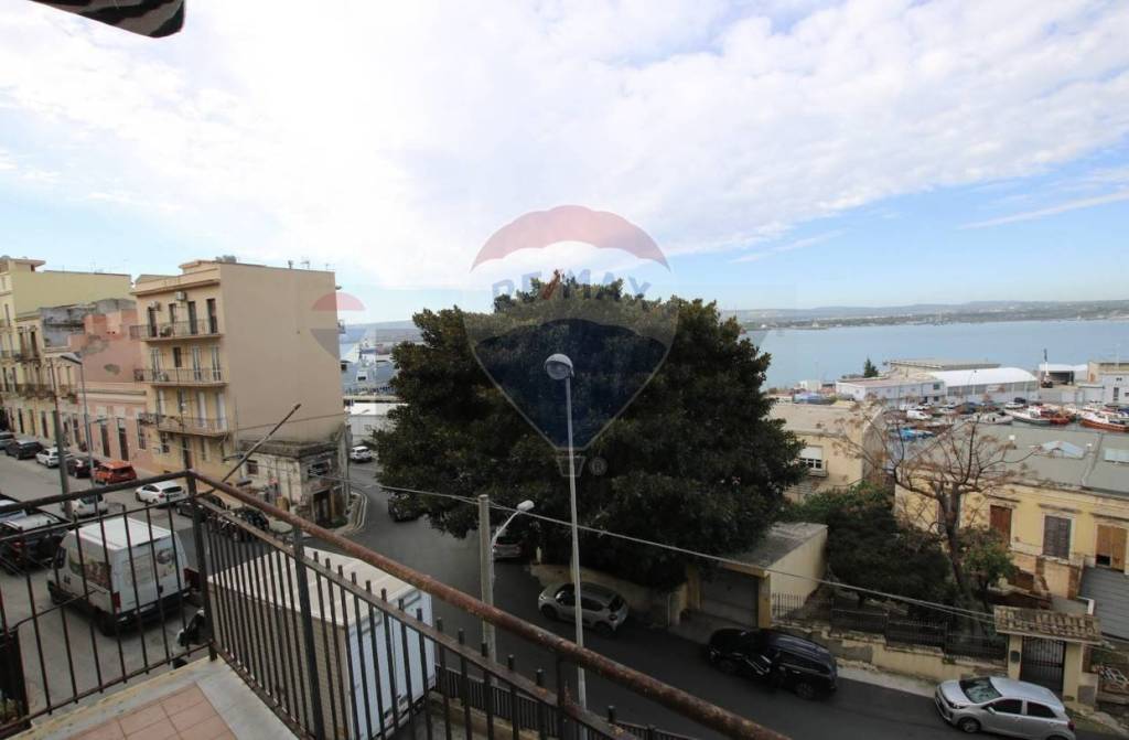 appartamento in vendita ad Augusta