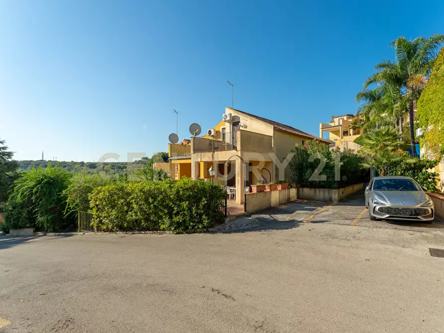 casa indipendente in vendita ad Augusta