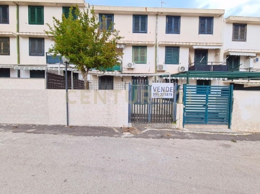 appartamento in vendita ad Augusta