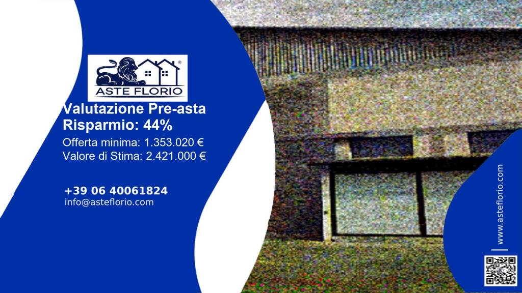 locale commerciale in vendita ad Augusta