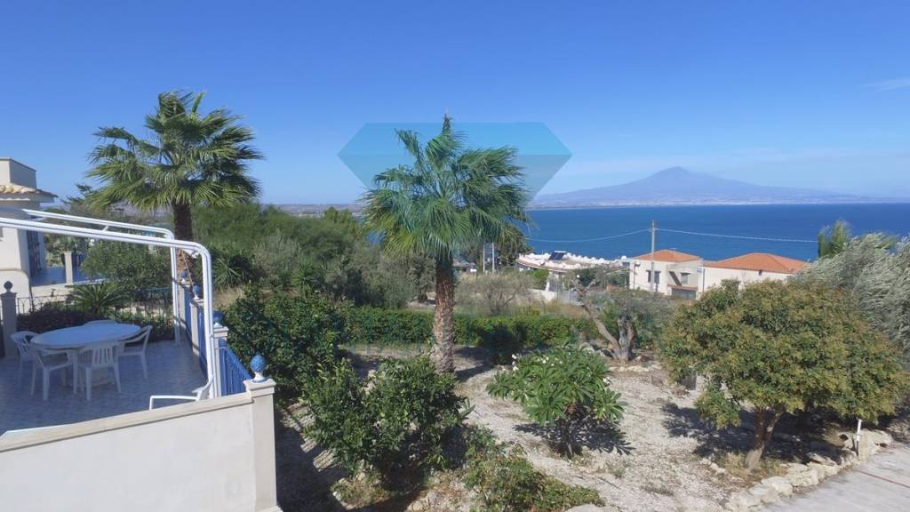 casa indipendente in vendita ad Augusta