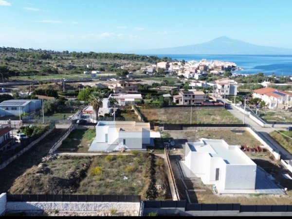 casa indipendente in vendita ad Augusta