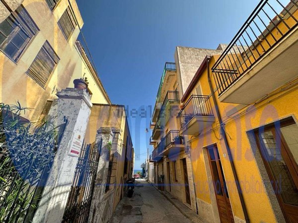 appartamento in vendita ad Augusta