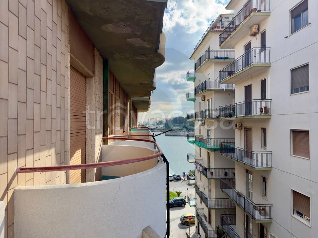 appartamento in vendita ad Augusta