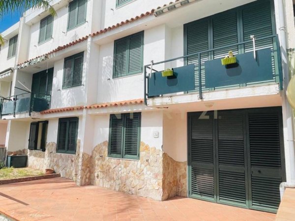 appartamento in vendita ad Augusta