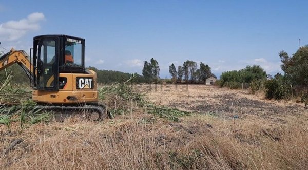 negozio in vendita ad Augusta