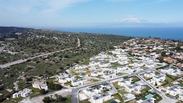 casa indipendente in vendita ad Augusta