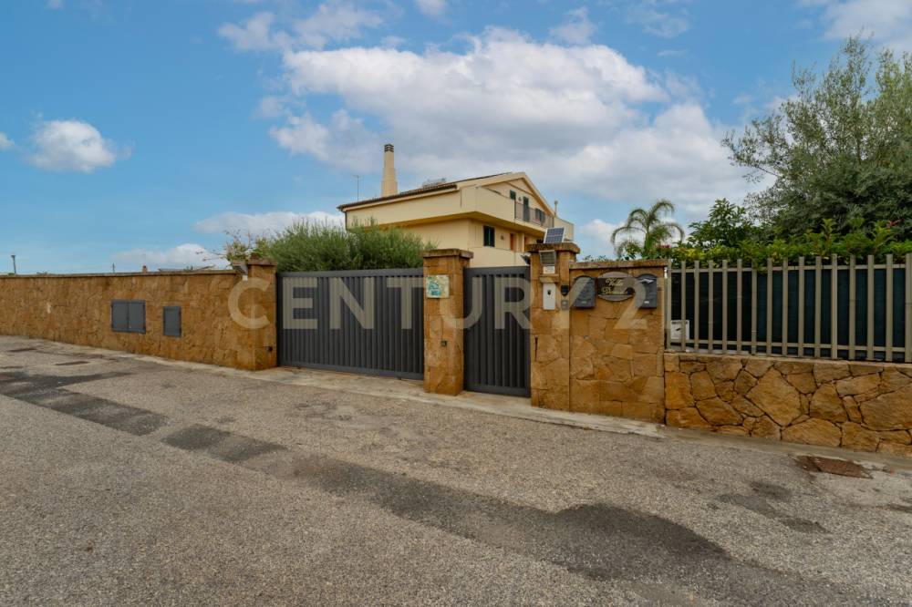 casa indipendente in vendita ad Augusta