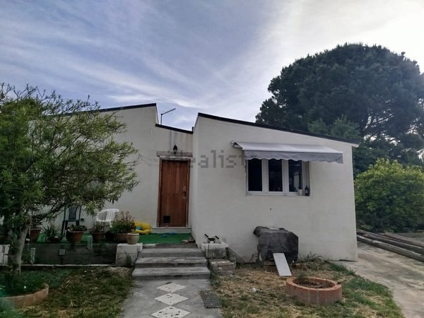 casa indipendente in vendita ad Augusta