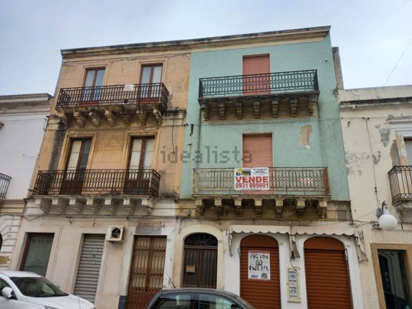 appartamento in vendita ad Augusta