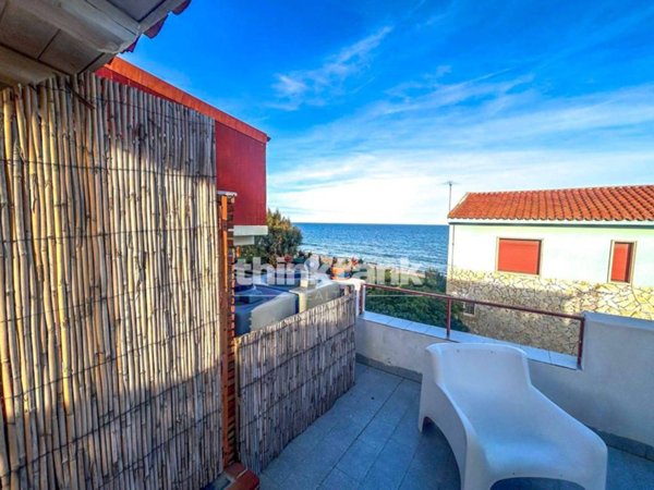 casa indipendente in vendita ad Augusta