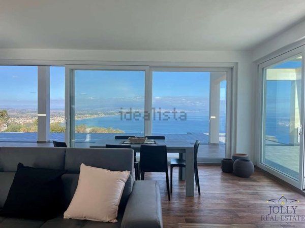 casa indipendente in vendita ad Augusta