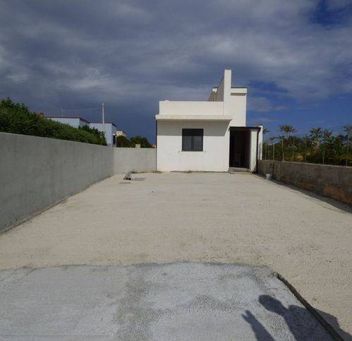 casa indipendente in vendita ad Augusta