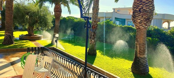 casa indipendente in vendita ad Augusta