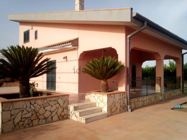 casa indipendente in vendita ad Augusta