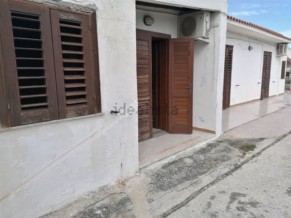 casa indipendente in vendita ad Augusta