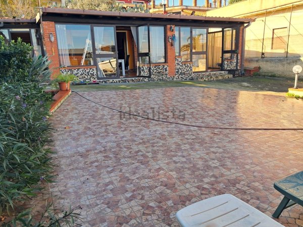 casa indipendente in vendita ad Augusta