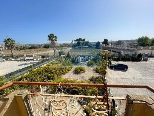 casa indipendente in vendita ad Augusta