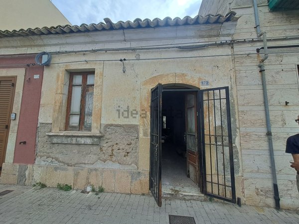 appartamento in vendita ad Augusta