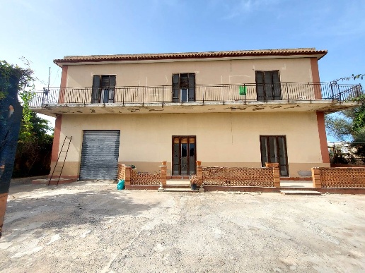 casa indipendente in vendita ad Augusta