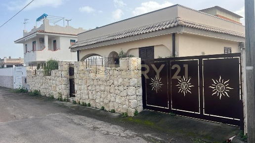 casa indipendente in vendita ad Augusta