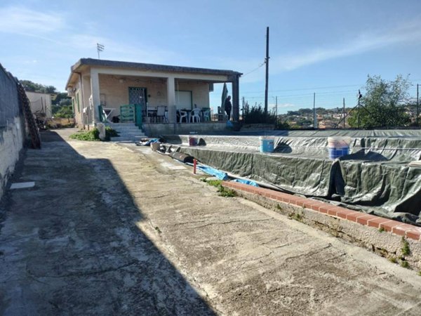 casa indipendente in vendita ad Augusta