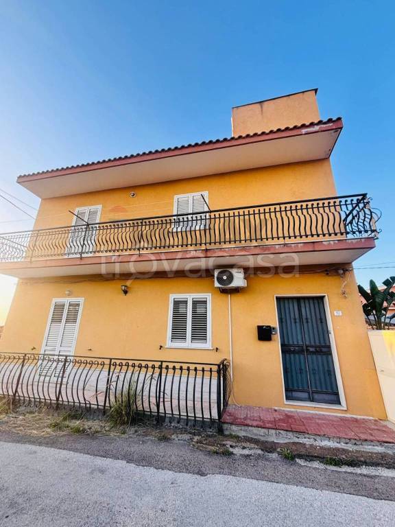 appartamento in vendita ad Augusta