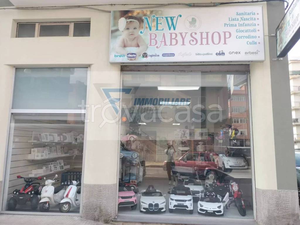 negozio in vendita ad Augusta