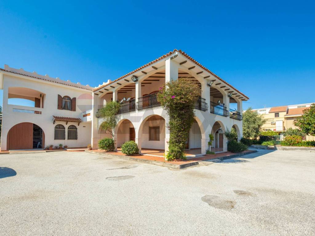 casa indipendente in vendita ad Augusta