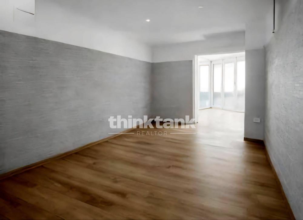 locale commerciale in vendita ad Augusta