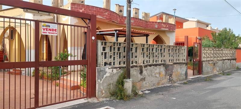 casa indipendente in vendita ad Augusta