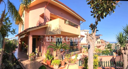 casa indipendente in vendita ad Augusta