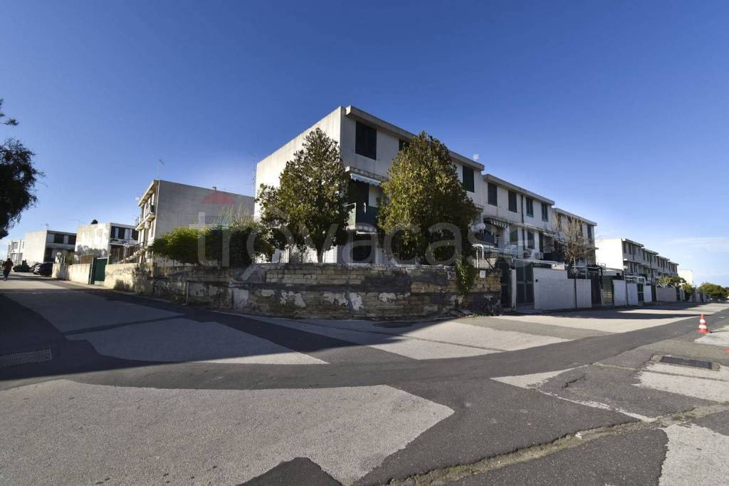 appartamento in vendita ad Augusta