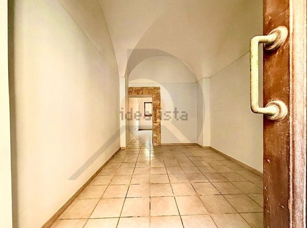 locale commerciale in vendita ad Augusta