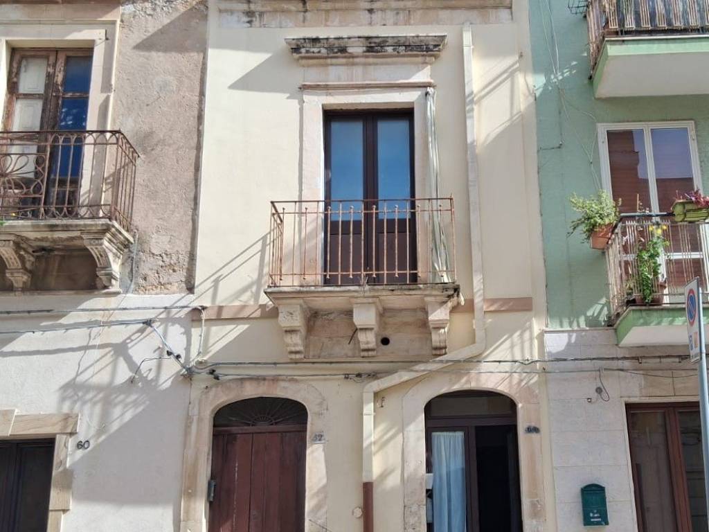 appartamento in vendita ad Augusta