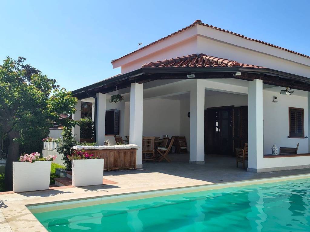 casa indipendente in vendita ad Augusta