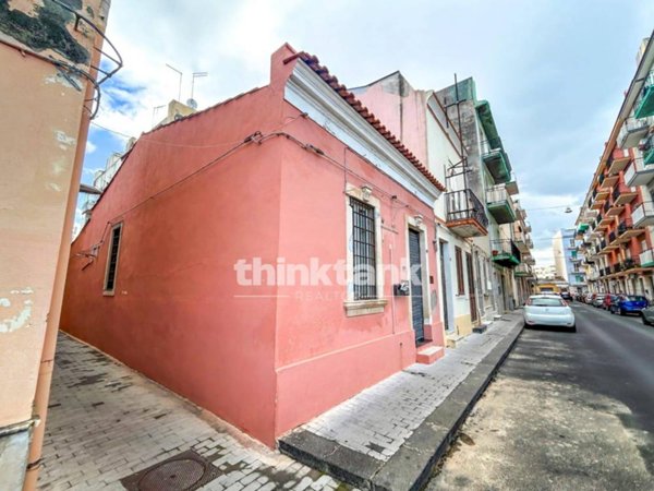 appartamento in vendita ad Augusta