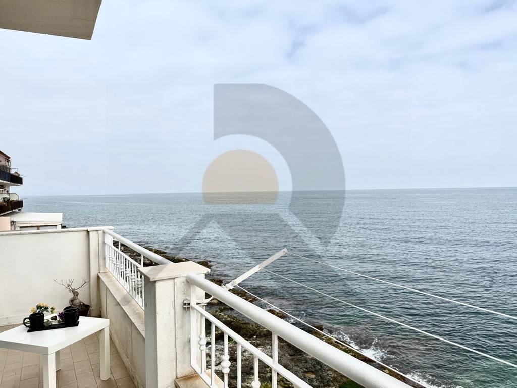 appartamento in vendita ad Augusta