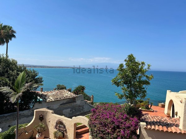 casa indipendente in vendita ad Augusta